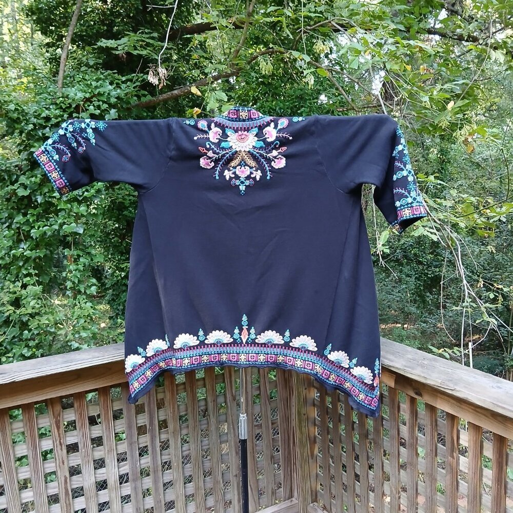 'Delphine' Draped Cardigan Black Cardigan Vibrant Floral Floral Embroidery SzL - Picture 7 of 12